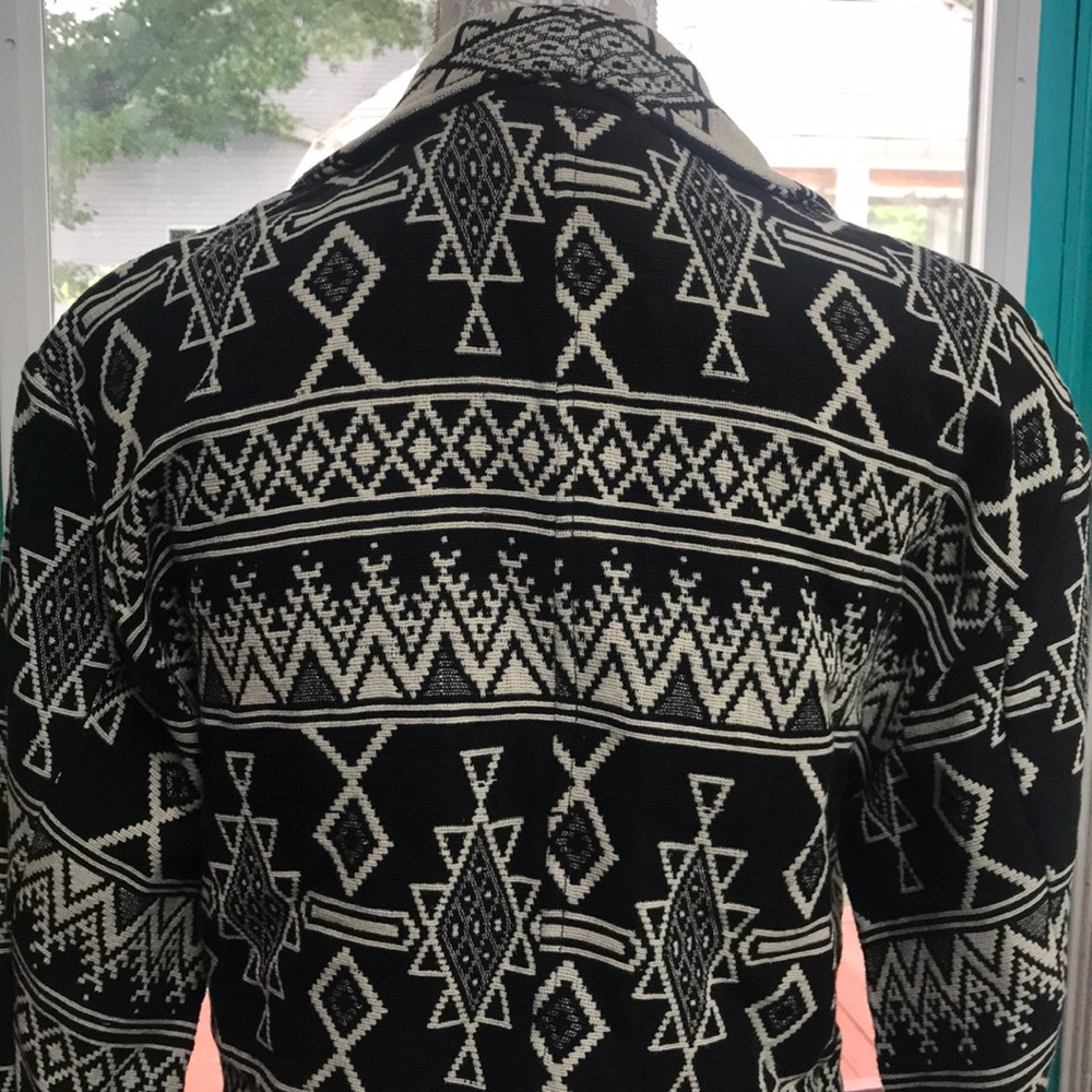 Aztec Print Reversible Crop Jacket - image 6